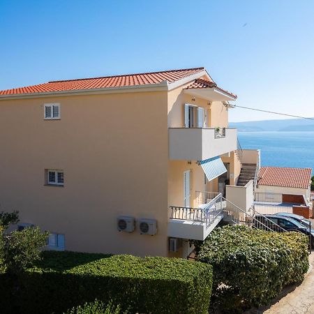 Fba Family Beach Apartments Omiš Kültér fotó