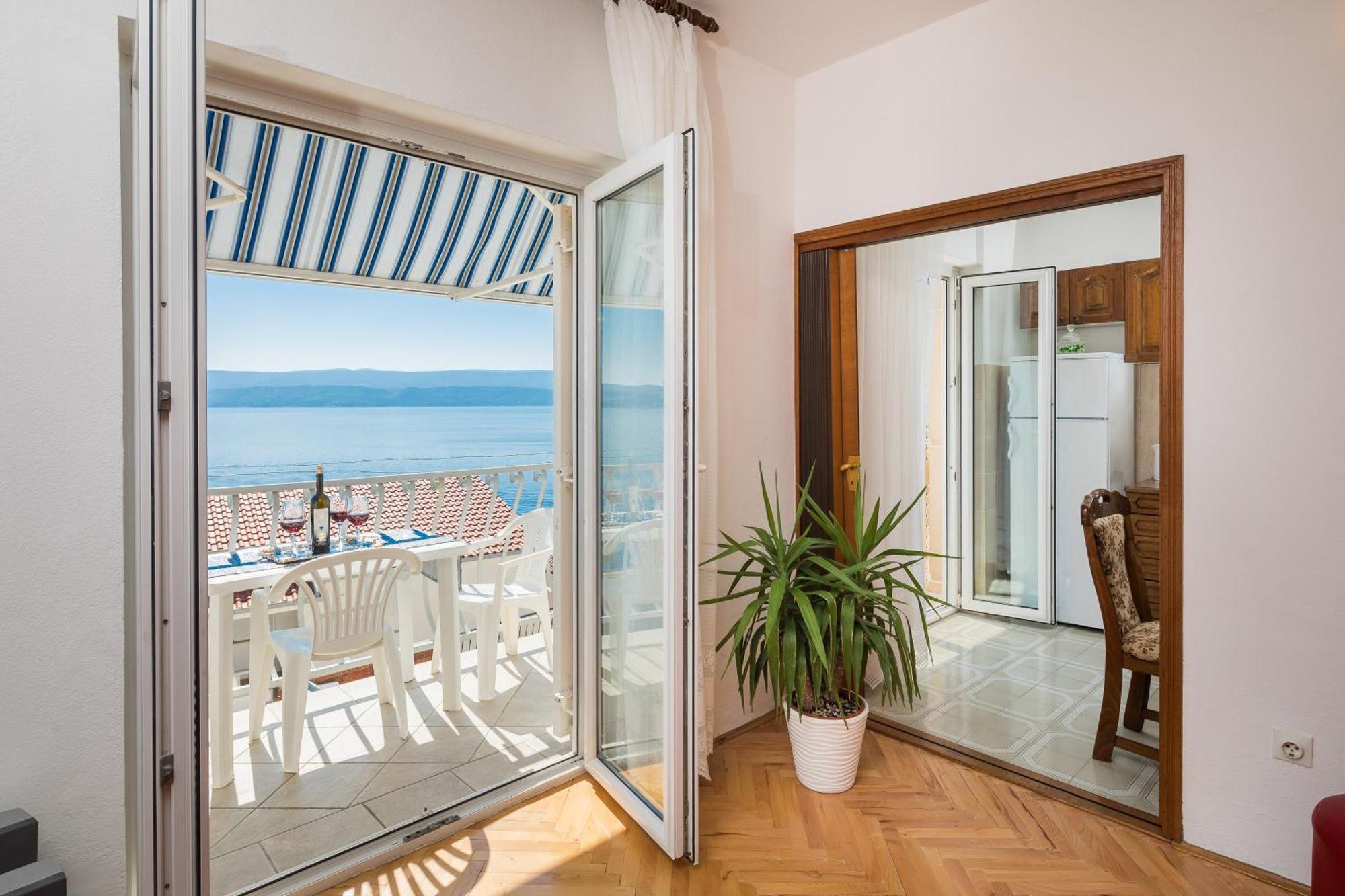 Fba Family Beach Apartments Omiš Kültér fotó