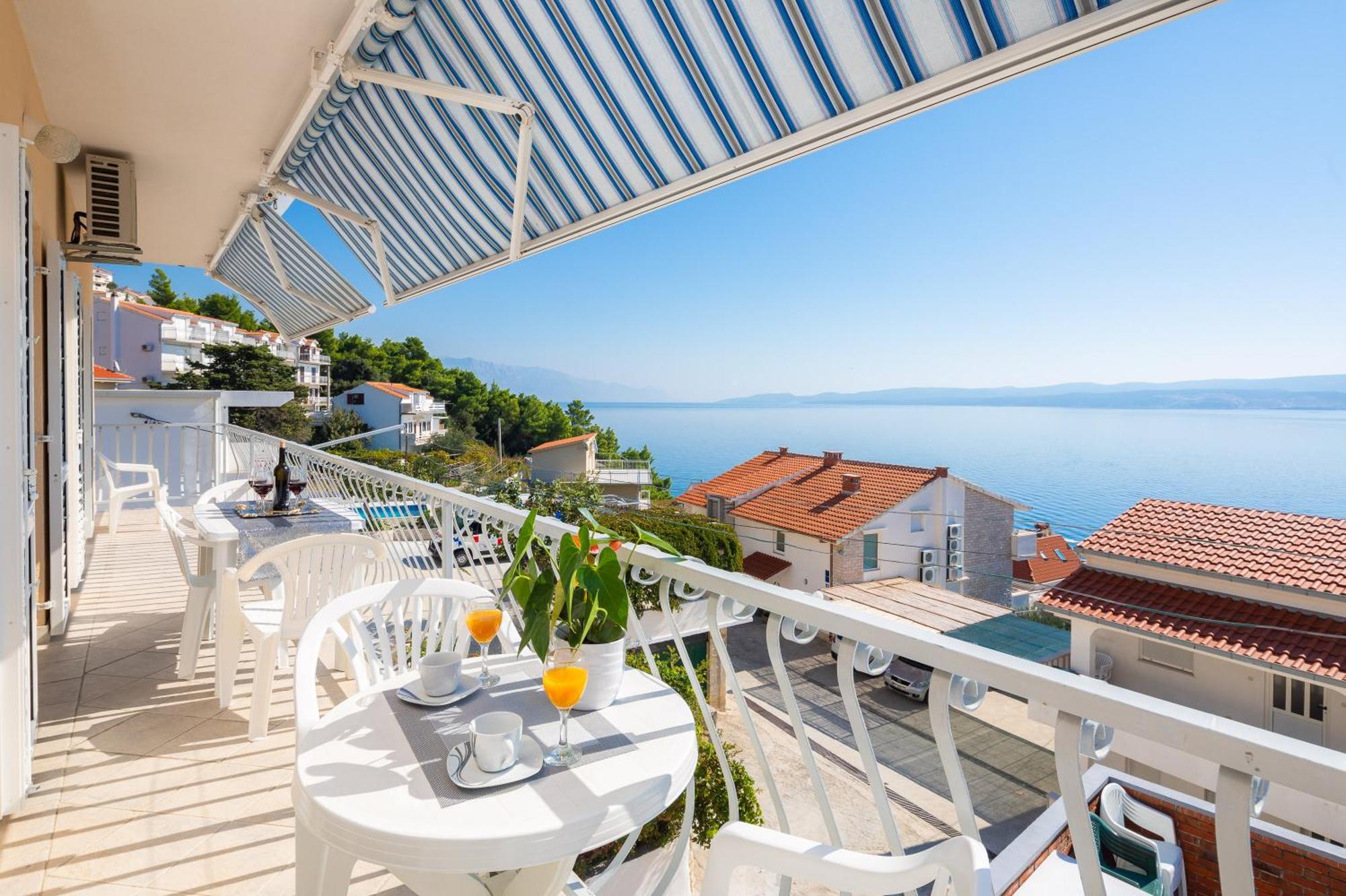 Fba Family Beach Apartments Omiš Kültér fotó