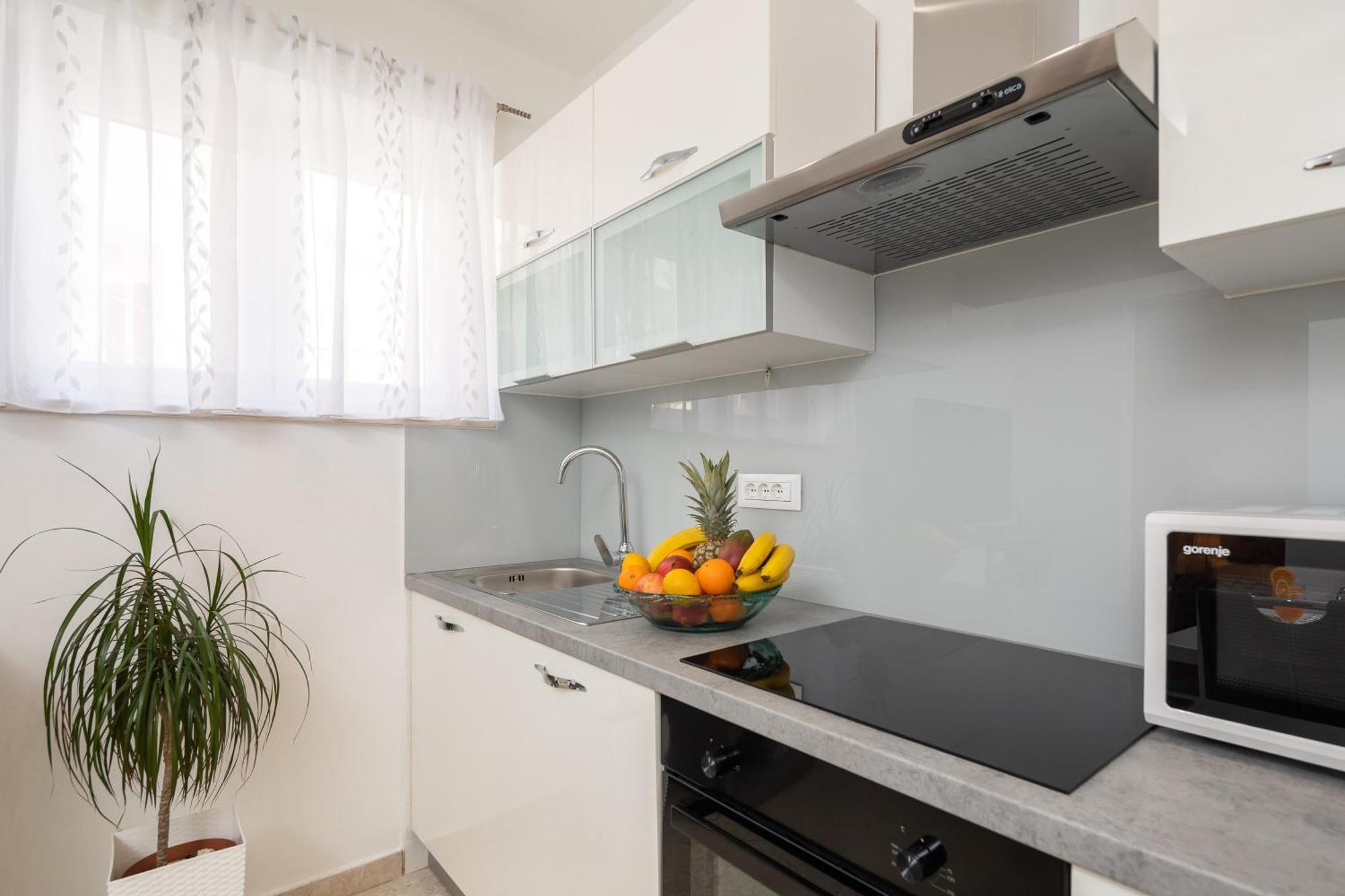Fba Family Beach Apartments Omiš Szoba fotó
